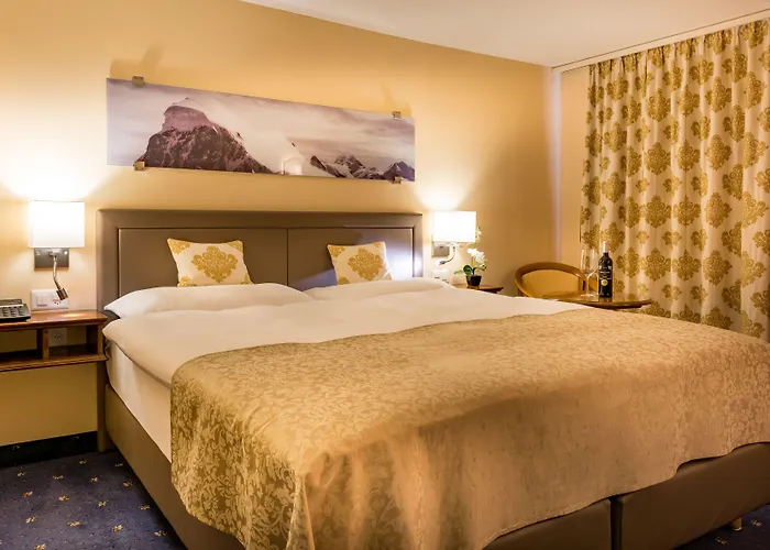 The Christiania Mountain & 4*