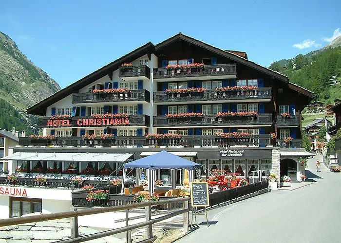 Отель The Christiania Mountain & 4*